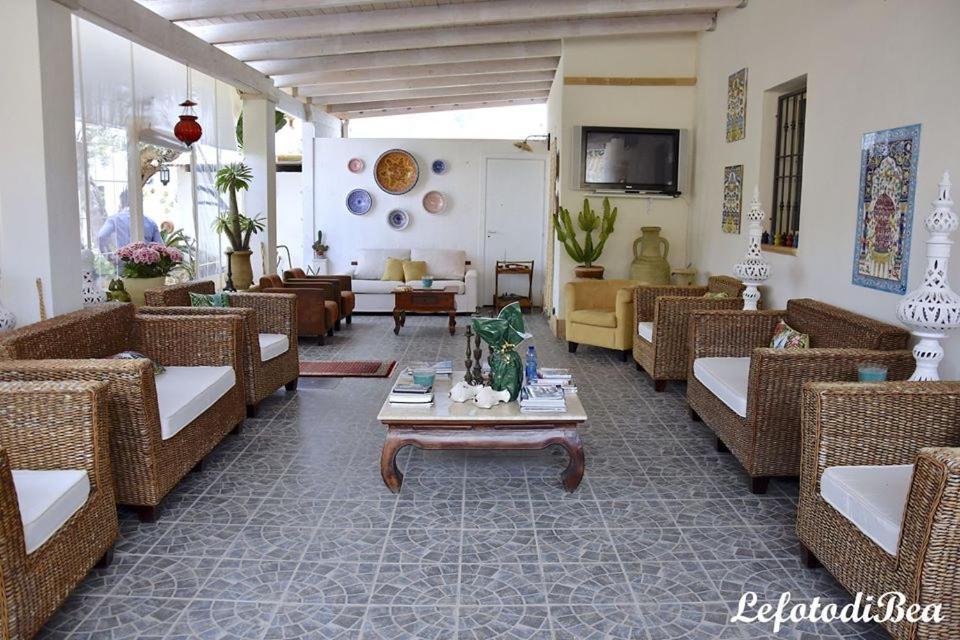 Baglio Isolalunga Bed & Breakfast Marsala Bagian luar foto